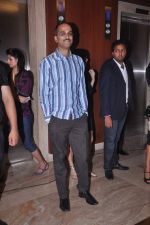 Rohan Sippy at the Moet N Chandon bash at F bar in Mumbai on 12th July 2012 (259).JPG